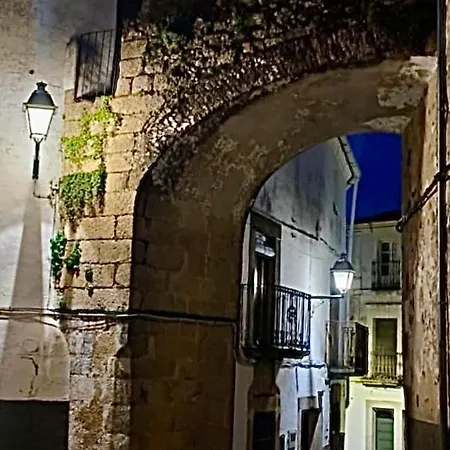 Turisticos Montasol 1 *